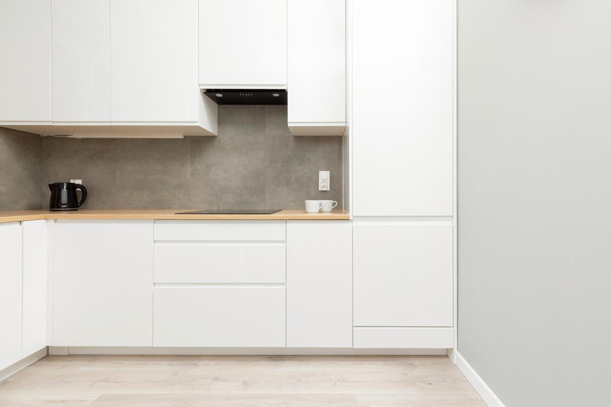 Central Apartment Emilii Plater By Noclegi Renters Warschau Exterior foto