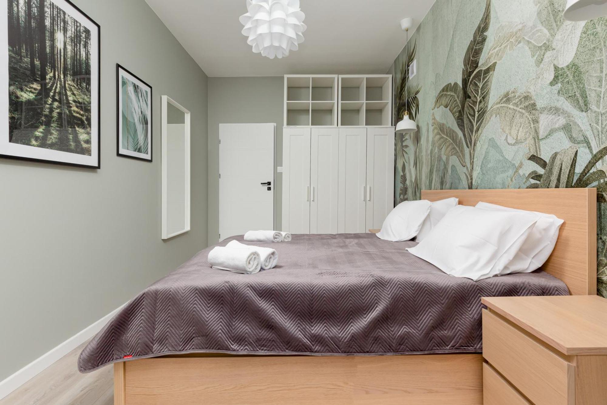 Central Apartment Emilii Plater By Noclegi Renters Warschau Exterior foto